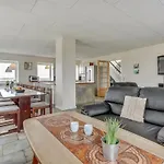 Ammy - 7-5km From The Sea By Interhome